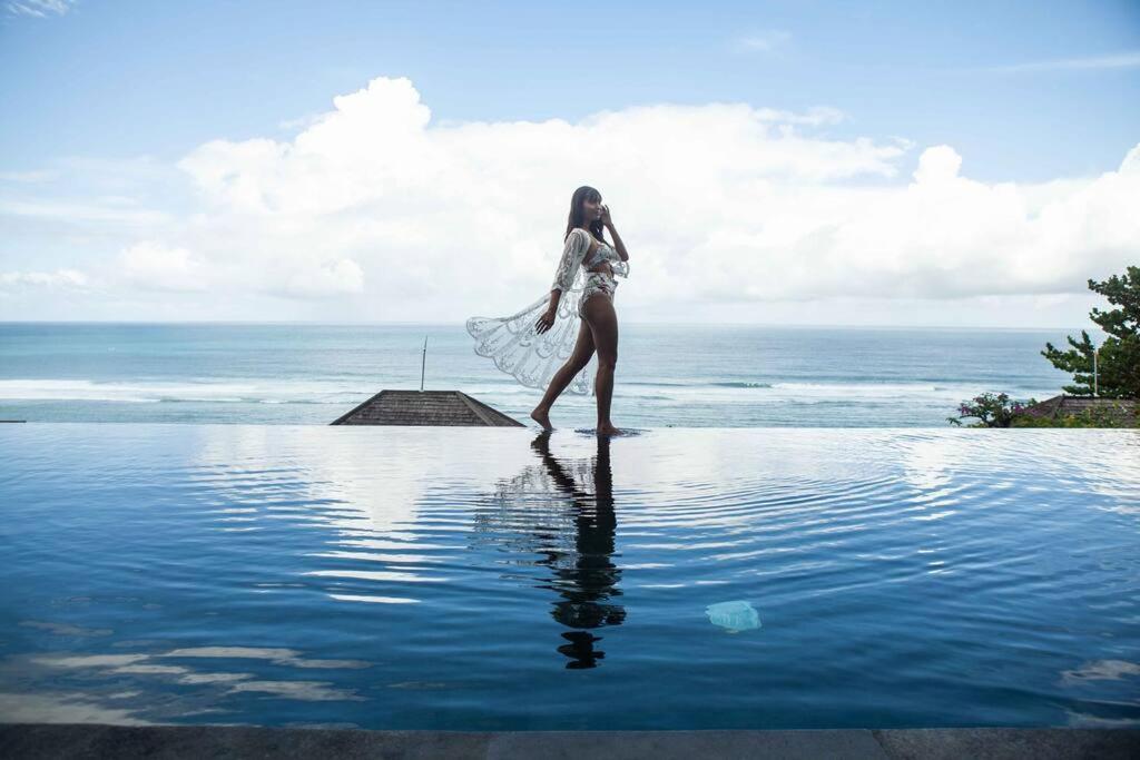 Nusa Dua Ocean View With Private Beach Exterior photo