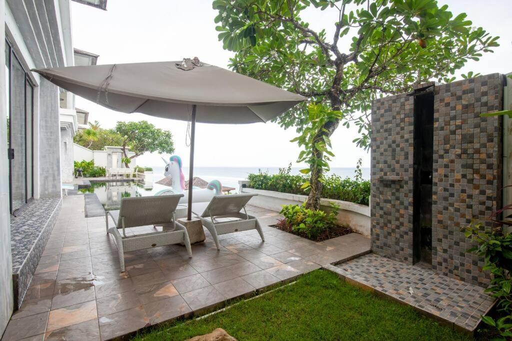 Nusa Dua Ocean View With Private Beach Exterior photo