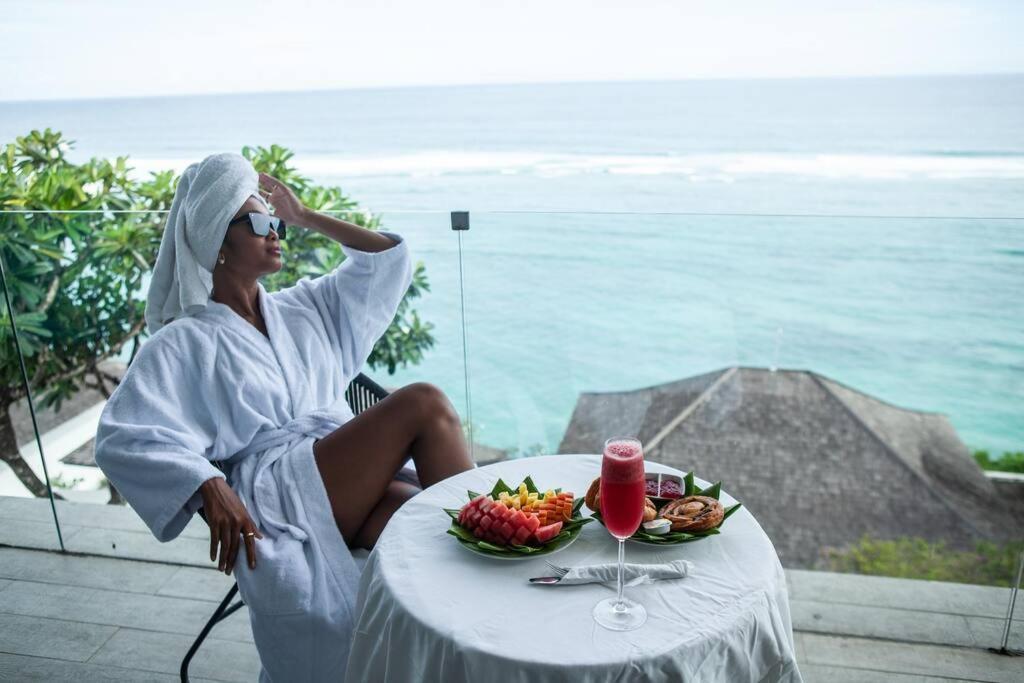 Nusa Dua Ocean View With Private Beach Exterior photo