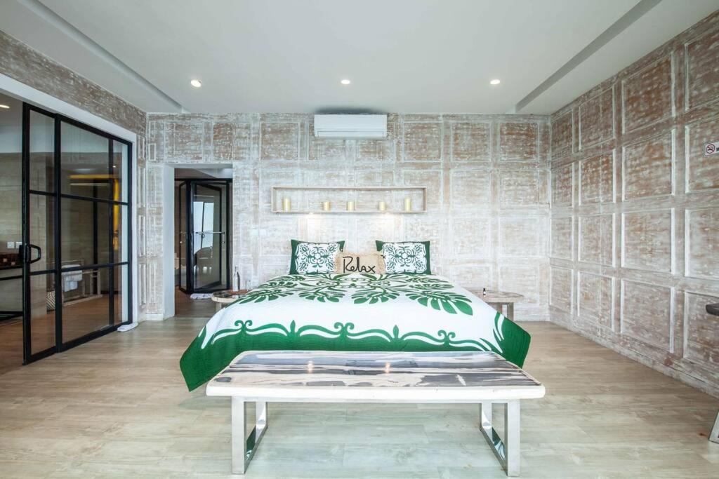 Nusa Dua Ocean View With Private Beach Exterior photo