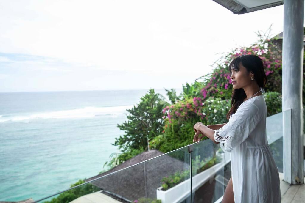 Nusa Dua Ocean View With Private Beach Exterior photo
