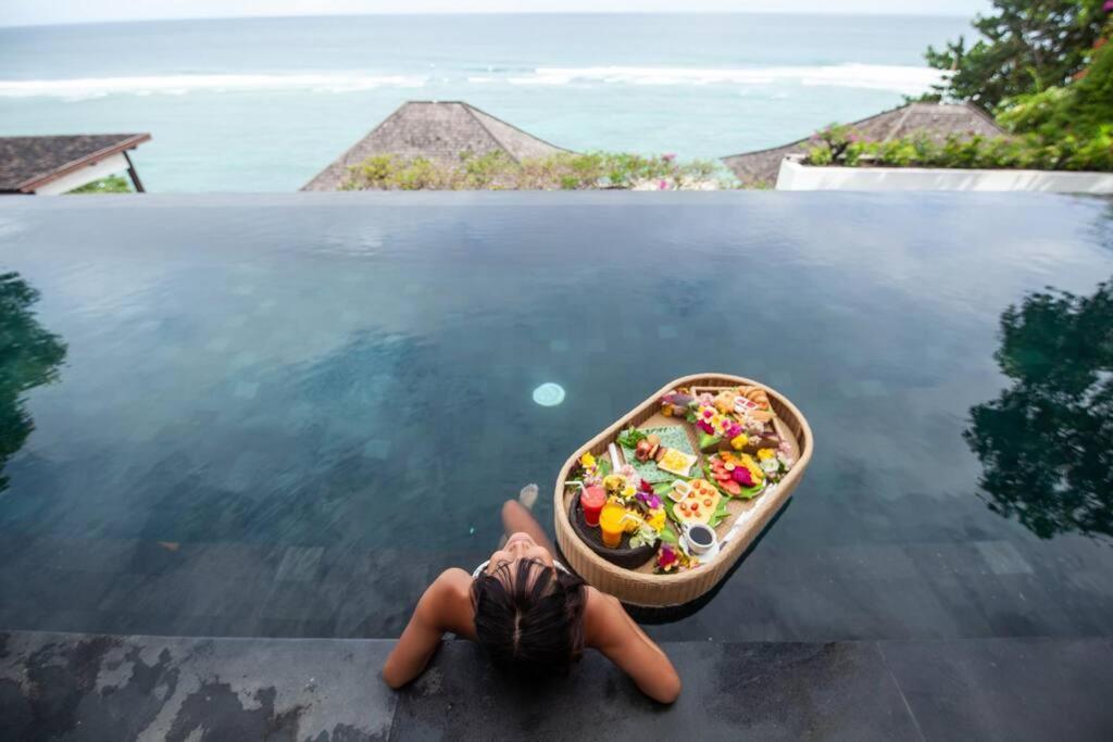 Nusa Dua Ocean View With Private Beach Exterior photo