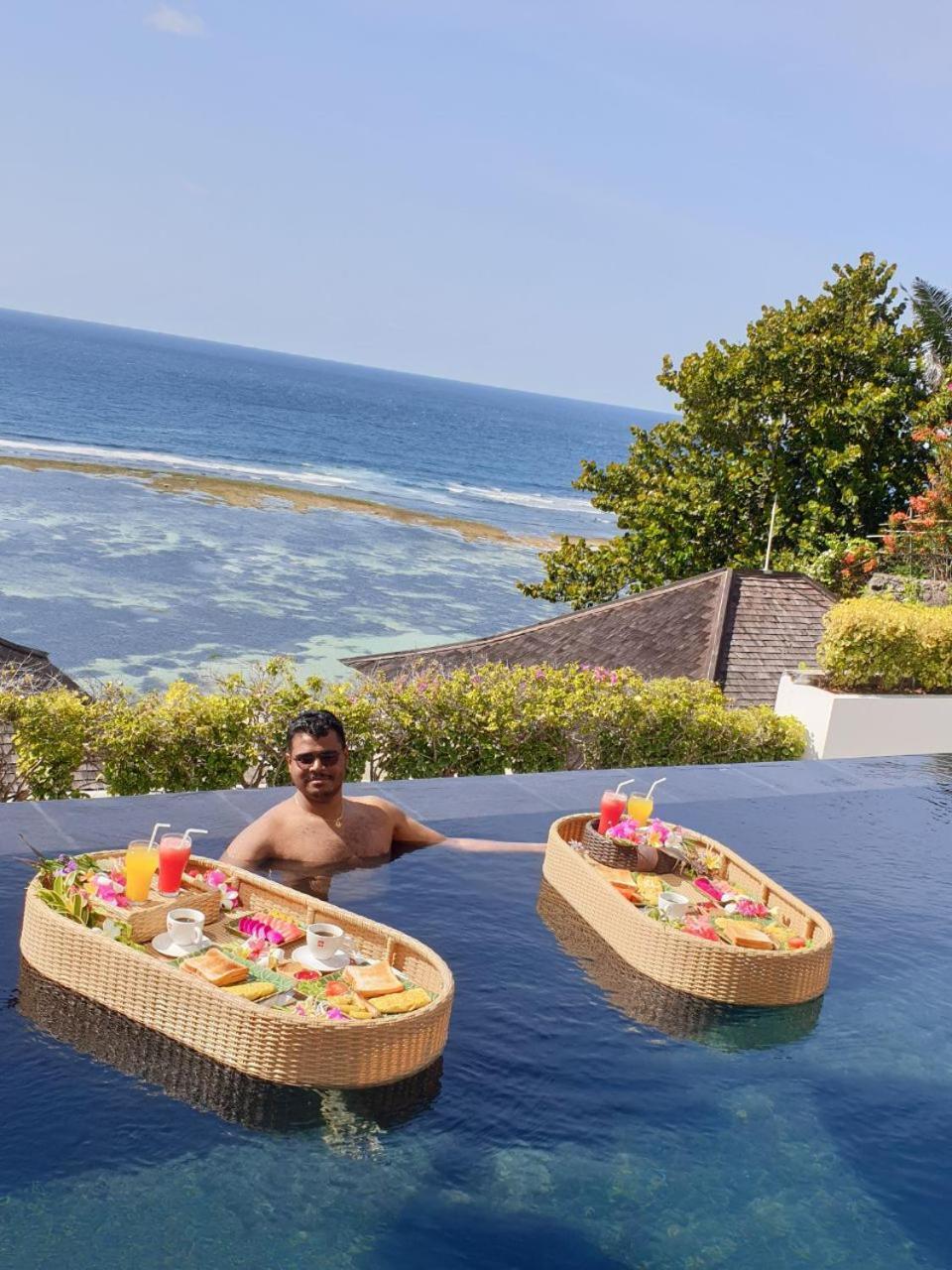Nusa Dua Ocean View With Private Beach Exterior photo